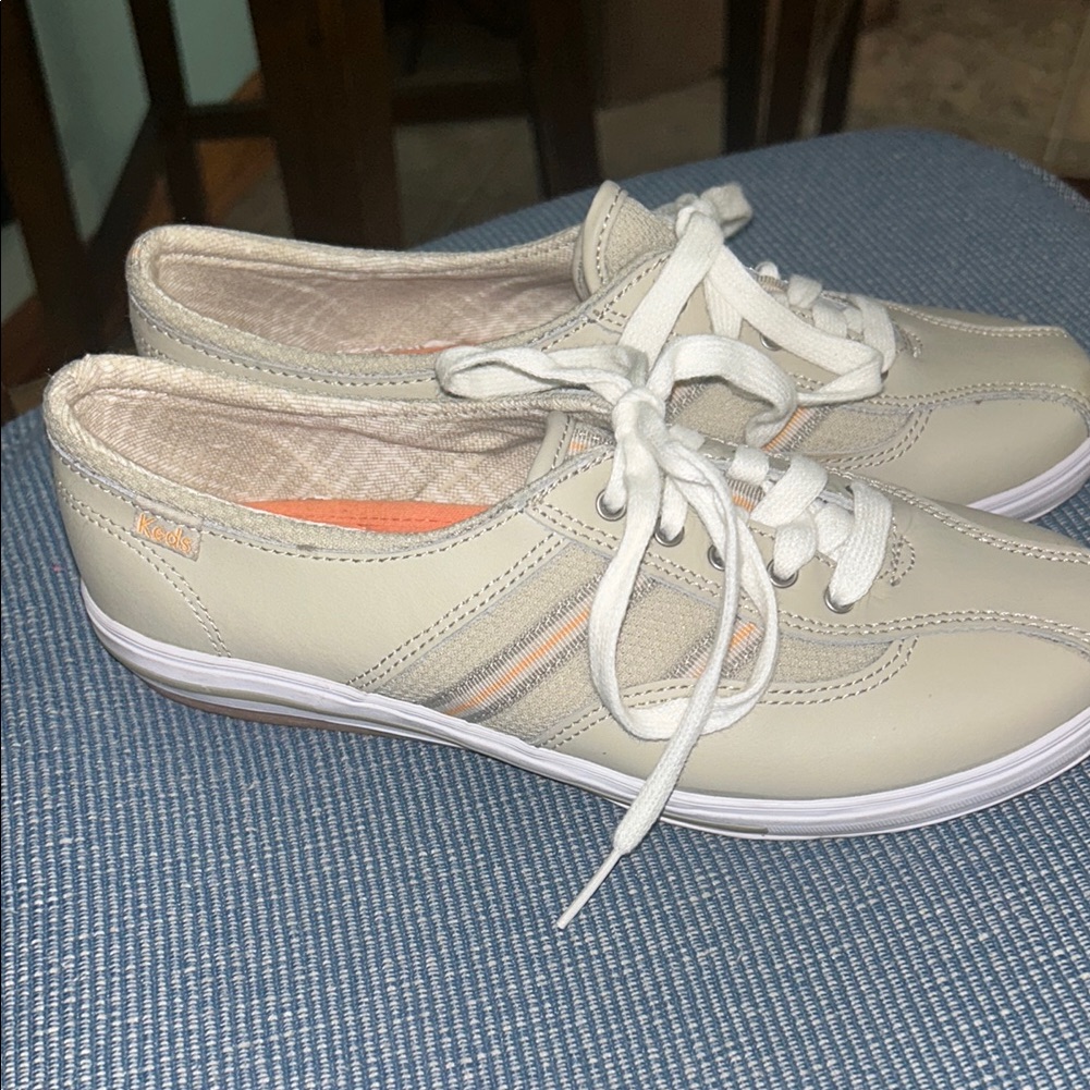 Keds Women's Cream Sneakers